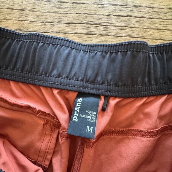 Prana Men's Hybrid Board Shorts - Size M - Picture 2 of 6